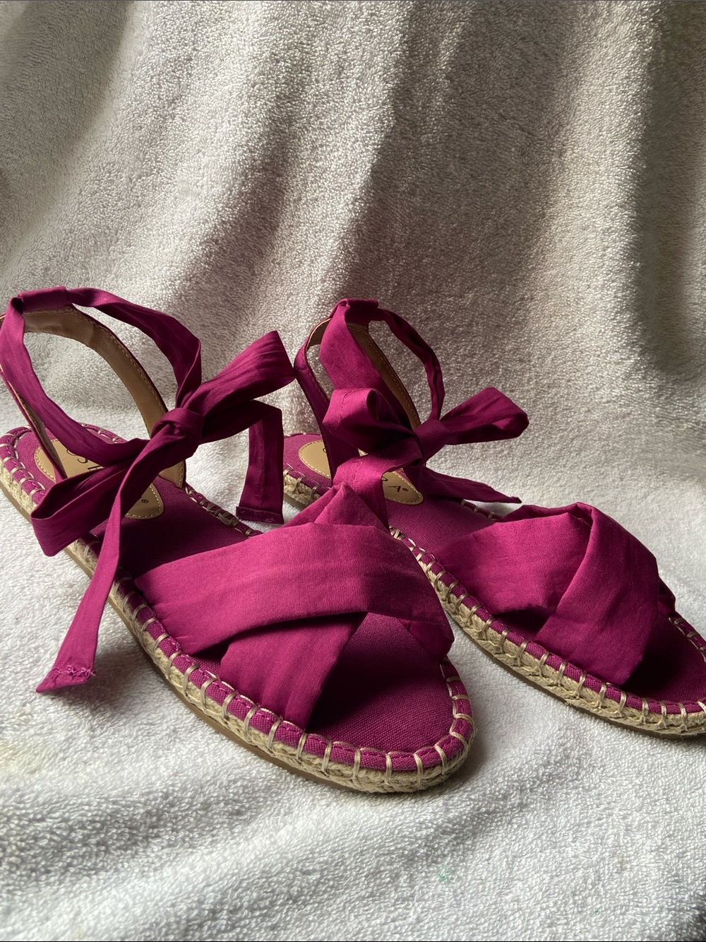 Serra Women’s Fuchsia Ankle-Tie Espadrille Jute Sole Sandals Size 8 - Picture 2 of 10